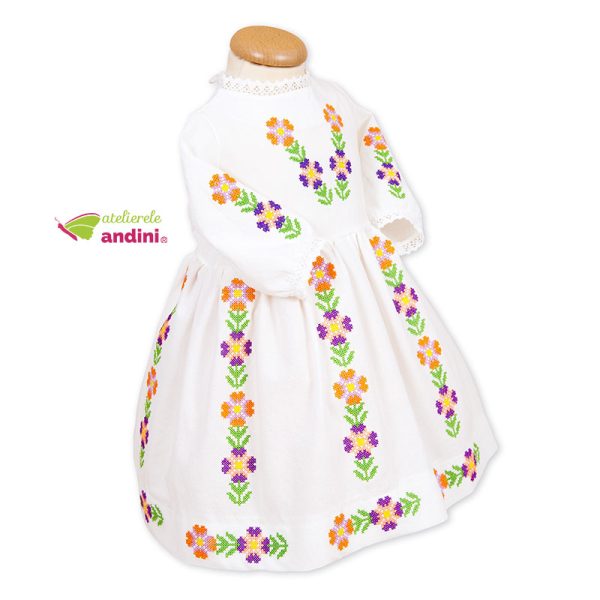 rochie traditionala romaneasca botez edith1
