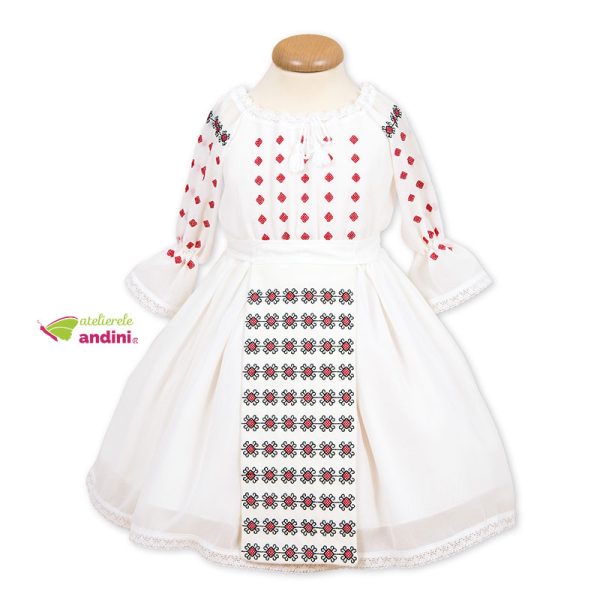 rochie traditionala romaneasca botez flavia2