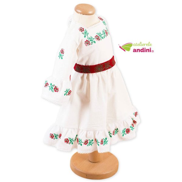 rochie traditionala romaneasca botez liliana1
