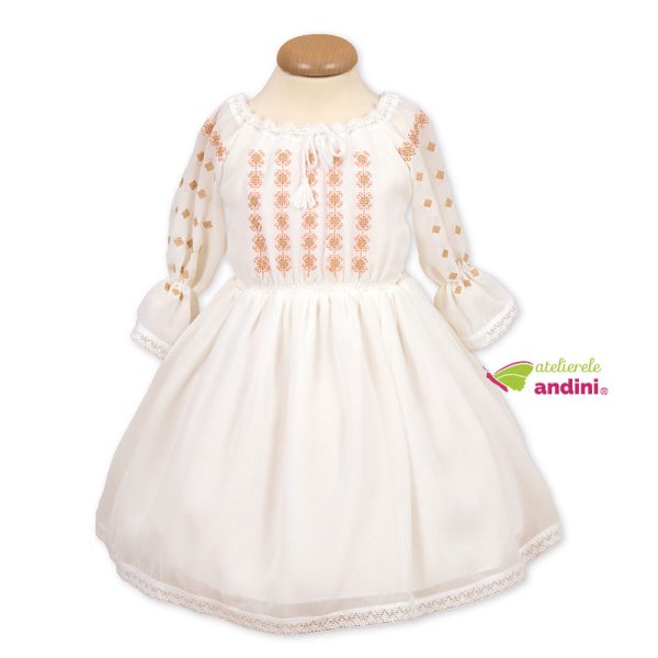 rochie traditionala romaneasca botez madalina2