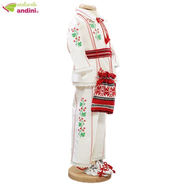 Costum Traditional Botez Cezar2