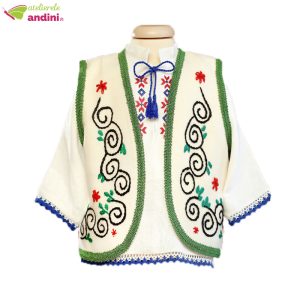 Vestuta Traditionala Botez Sorin1