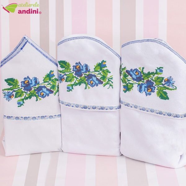 Trusou Botez Traditional Flori Albastre3