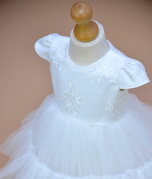 Rochiță Botez White Day_1