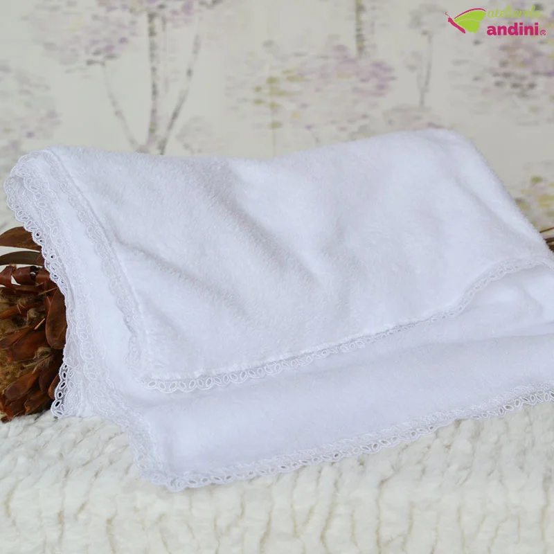 Paturica Pufosica Alba2