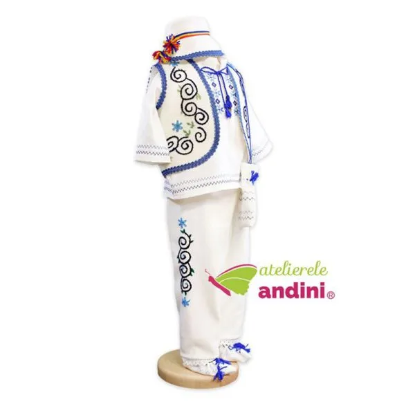 costum popular botez codrut1