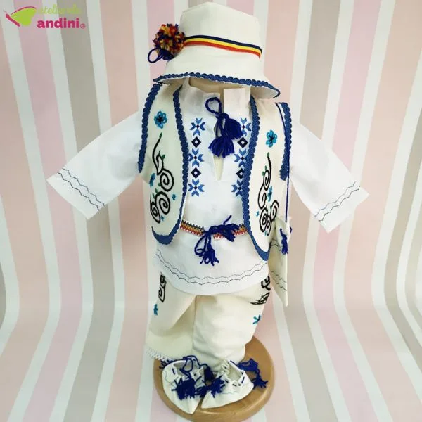 costum popular botez codrut3