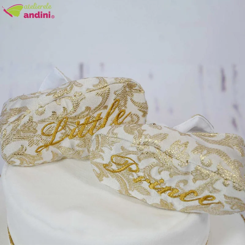 Costumas Botez A Day In Buckingham09