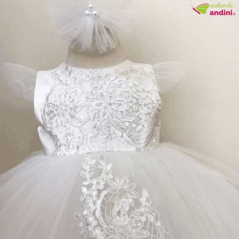 Rochita Botez White Glow22