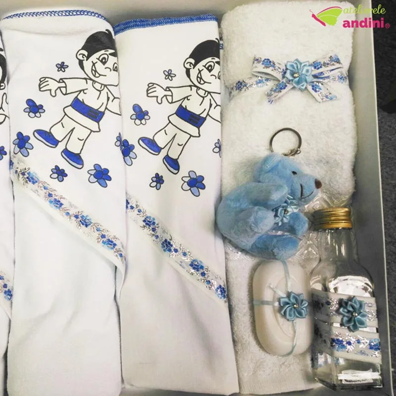 Trusou Botez Baietelul Zambaret11 Trusou Botez Baietelul Zambaret11