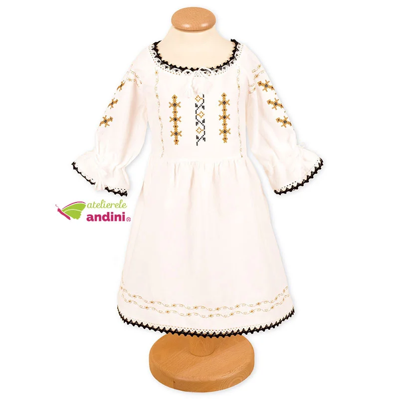 Costum Popular Bucovinean Catinca3 Costum Popular Bucovinean Catinca3