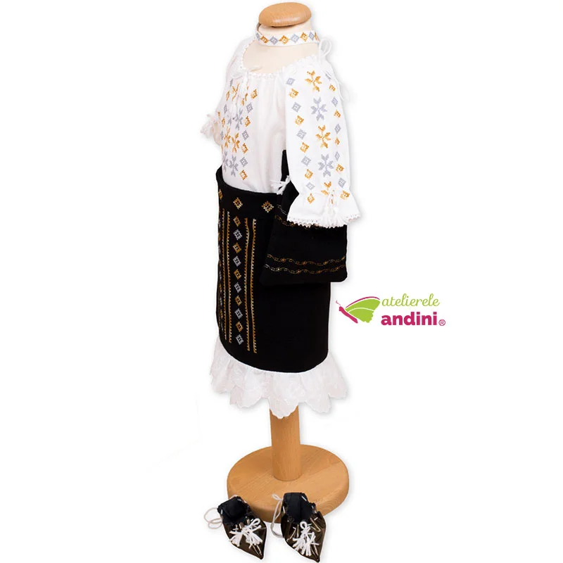 Costum Popular Bucovinean Iolanda1 Costum Popular Bucovinean Iolanda1