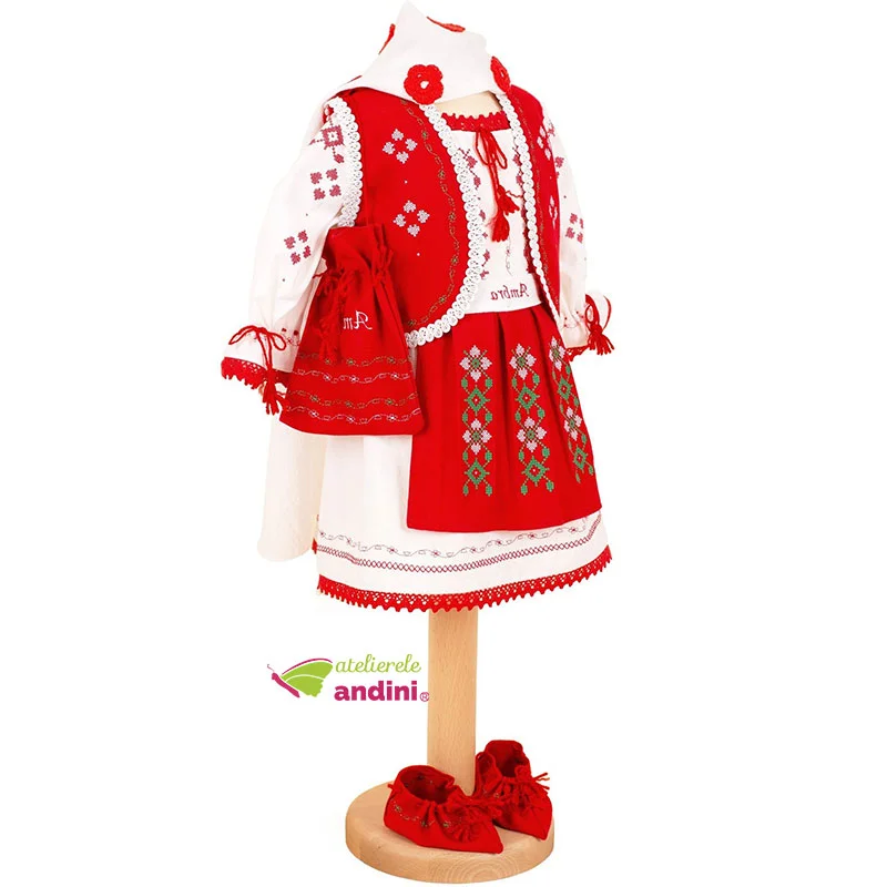 Costum Popular Oltenesc Tinca3 Costum Popular Oltenesc Tinca3