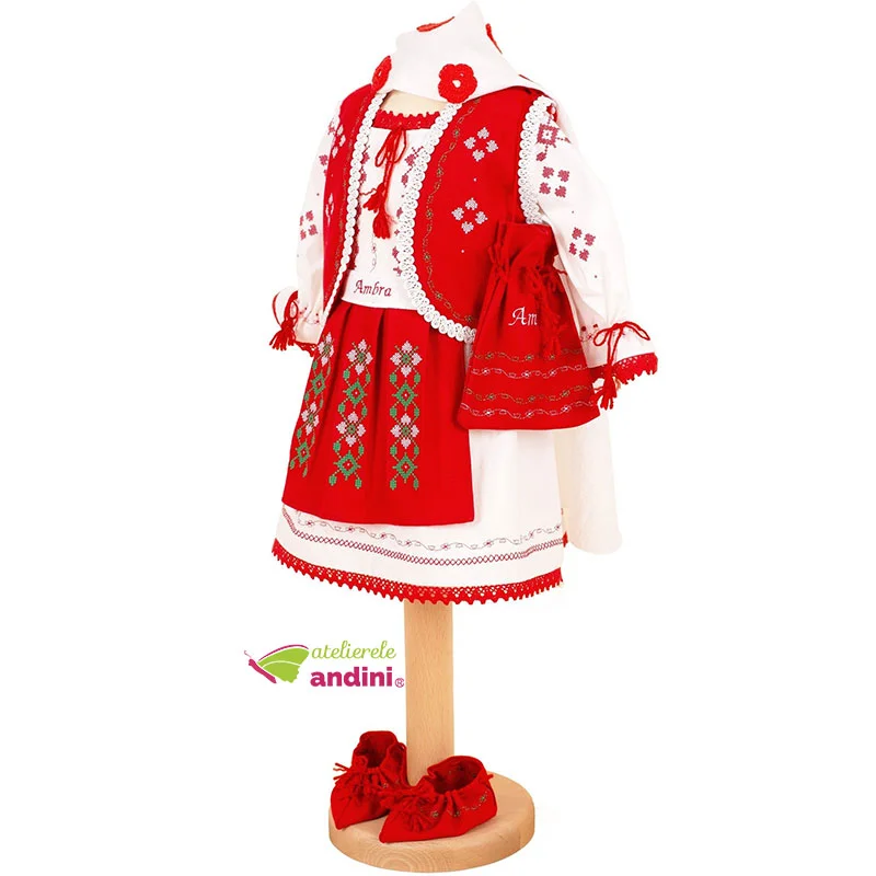 Costum Popular Oltenesc Tinca4 Costum Popular Oltenesc Tinca4