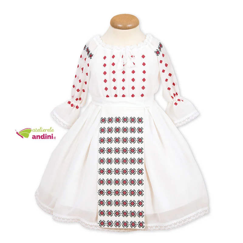 rochie traditionala romaneasca botez flavia2 rochie traditionala romaneasca botez flavia2