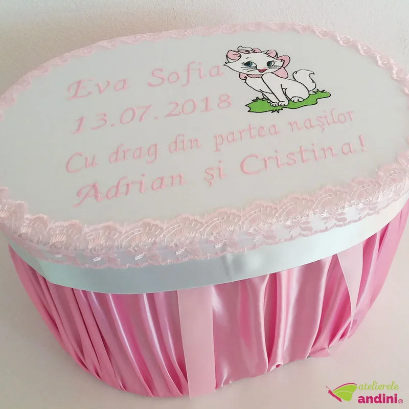 Cutie Trusou Botez Pisicuta Marie Ovala1