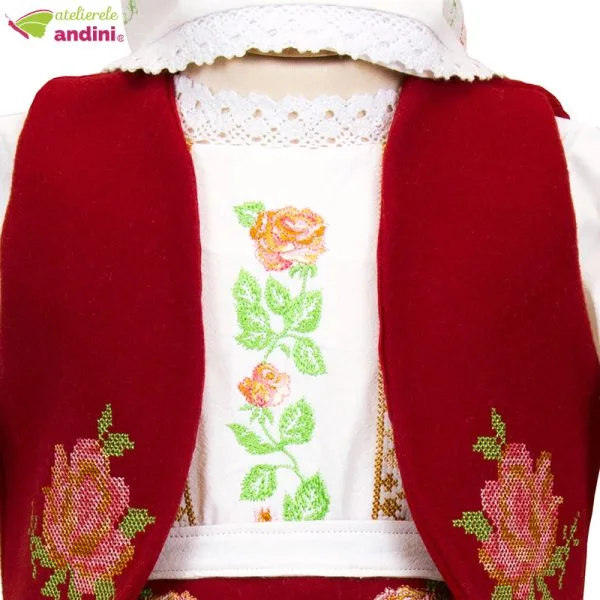 Costum Popular Banatean Botez Laura1