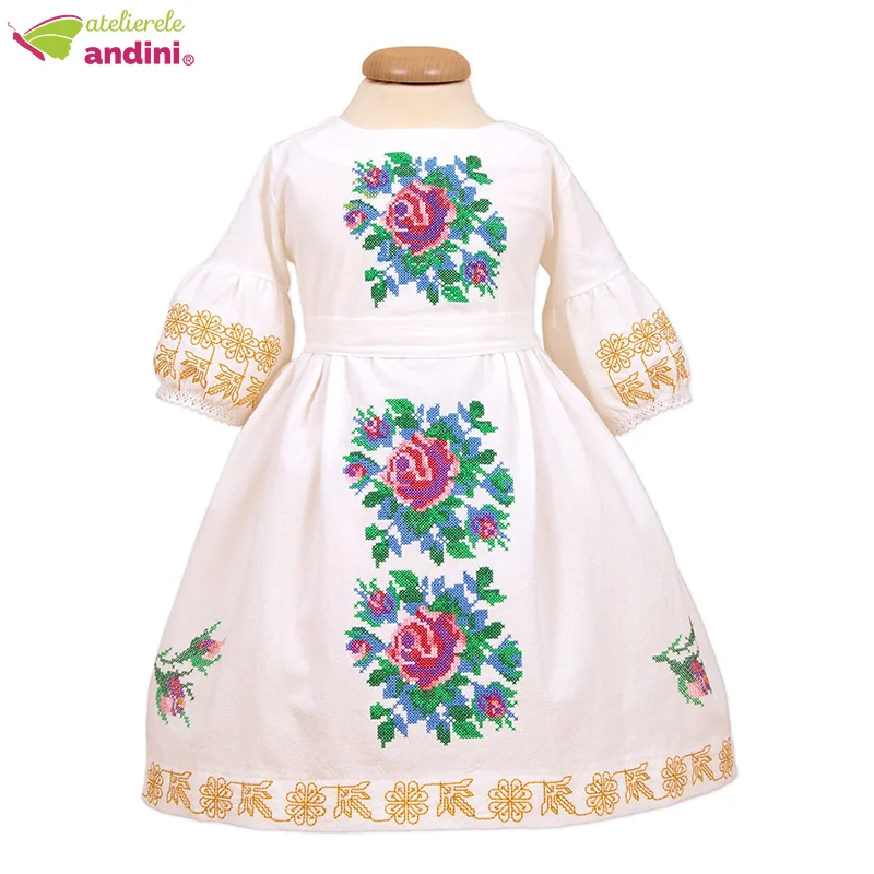 Rochie Traditionala Romaneasca Botez Monica1