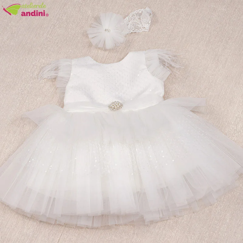 Rochita Botez Simple Feather1 Rochita Botez Simple Feather1