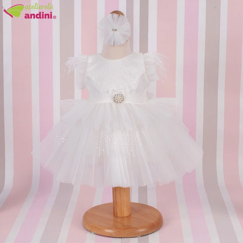 Rochita Botez Simple Feather2 Rochita Botez Simple Feather2