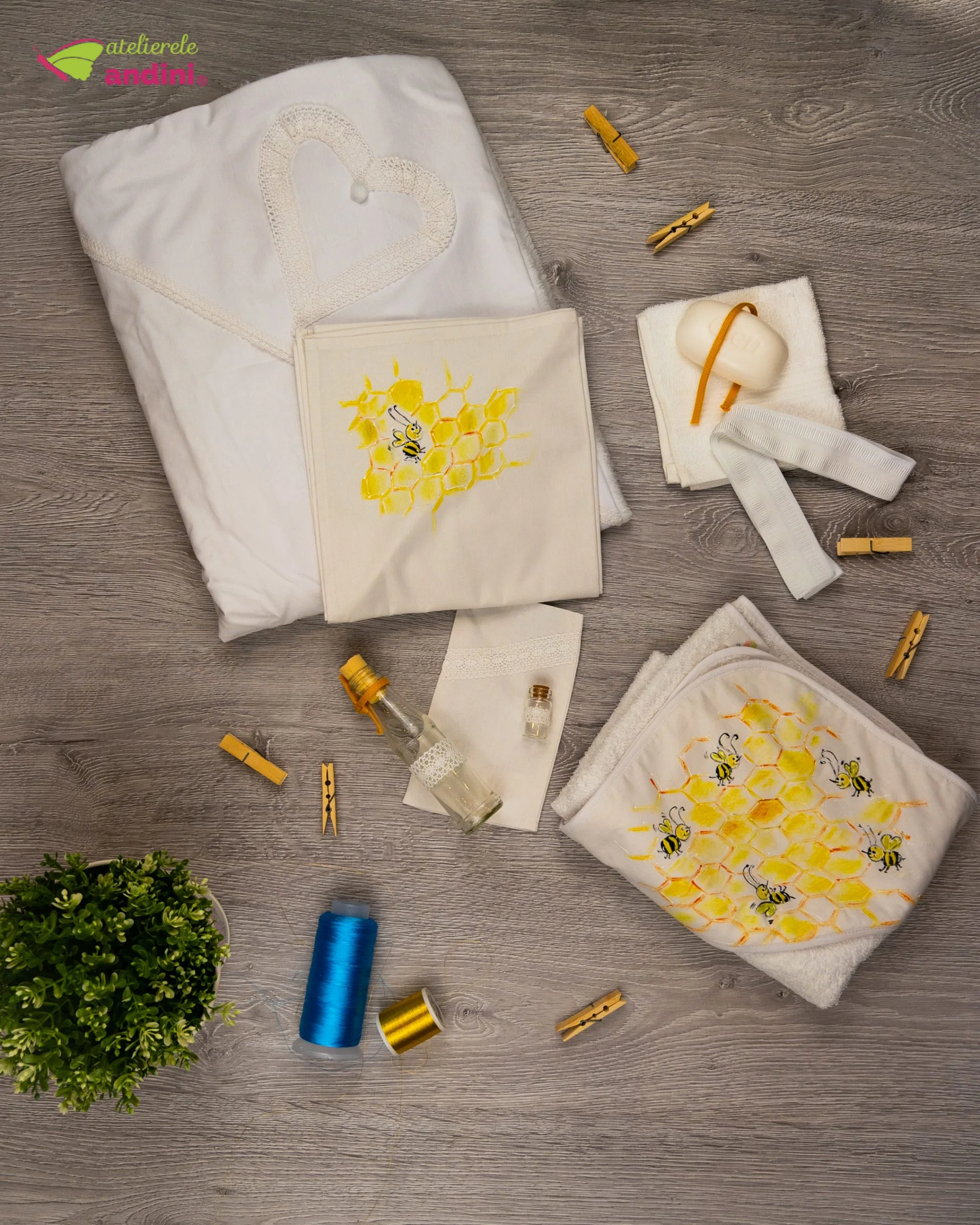 trusou botez traditional pictat albinute harnice scaled trusou botez traditional pictat albinute harnice scaled