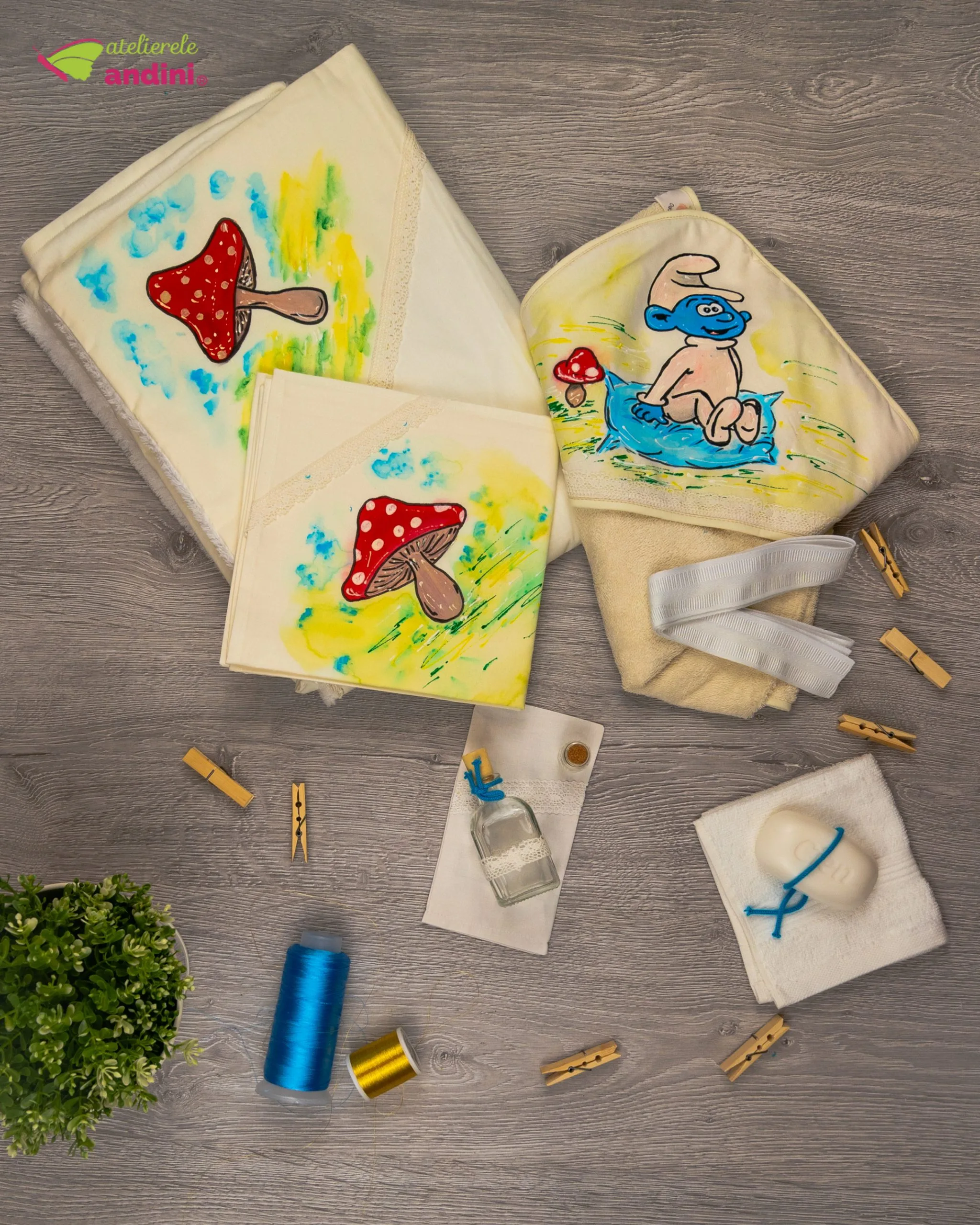 trusou botez traditional pictat ciupercuta vesela scaled trusou botez traditional pictat ciupercuta vesela scaled