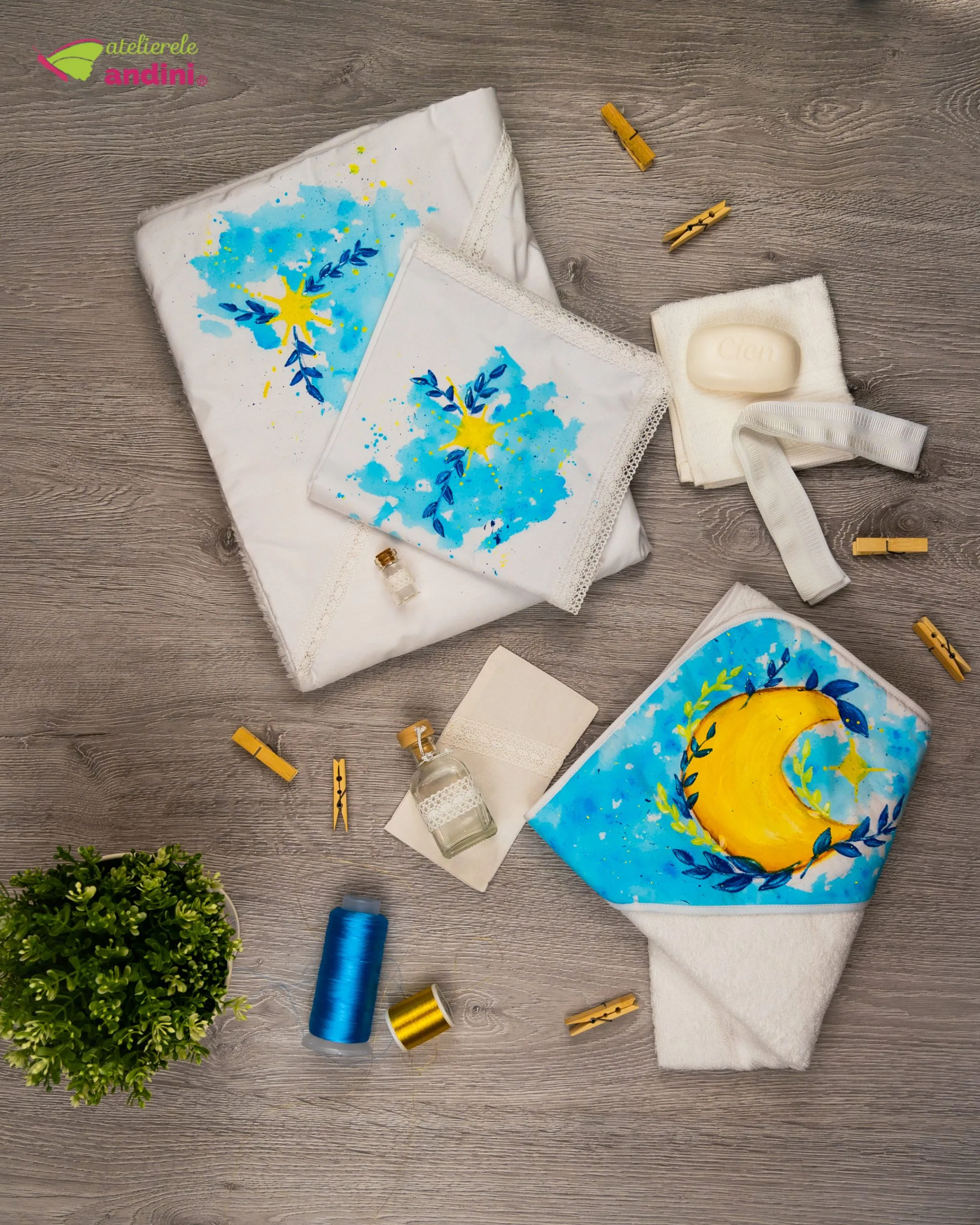 trusou botez traditional pictat spic modern1 scaled trusou botez traditional pictat spic modern1 scaled