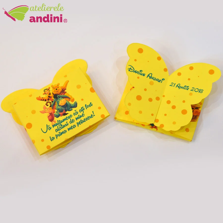 cutiuta personalizata pentru marturie magnet botez fluturas5