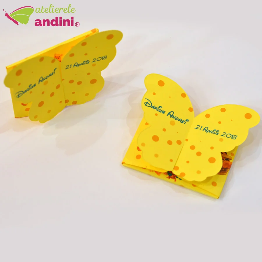 cutiuta personalizata pentru marturie magnet botez fluturas6