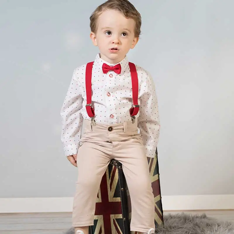 costumas botez micul strengar1