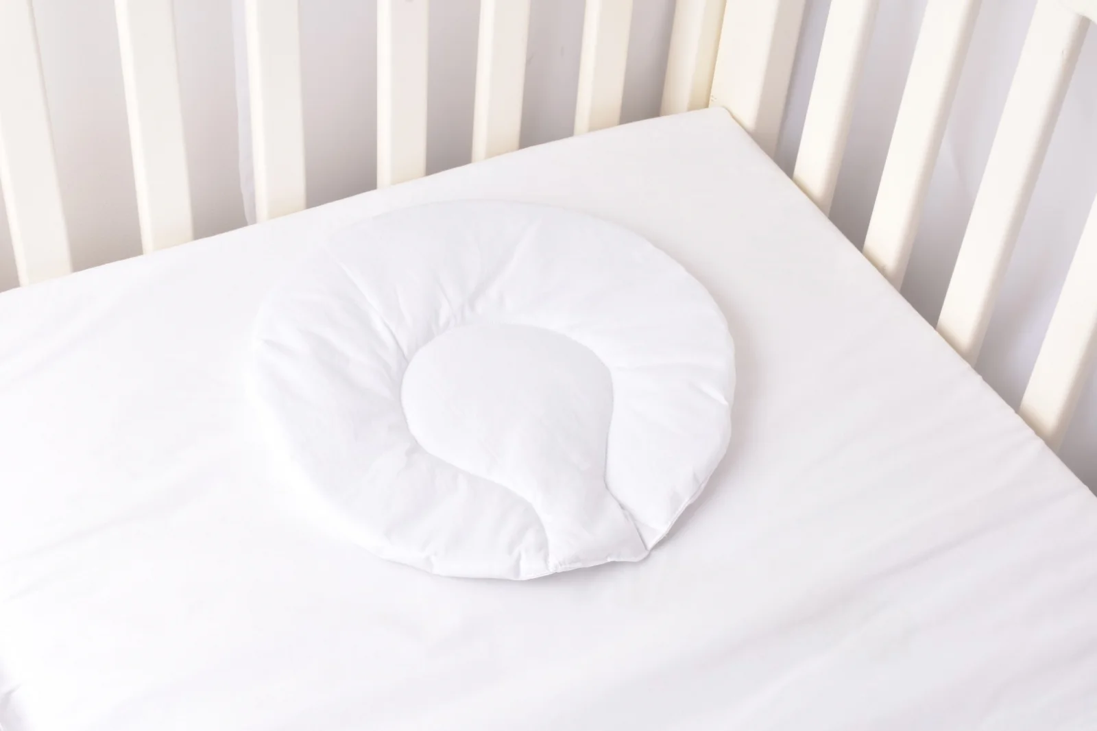 pernuta plata rotunda bumbac 100 alb 155 2677 pernuta plata rotunda bumbac 100 alb 155 2677