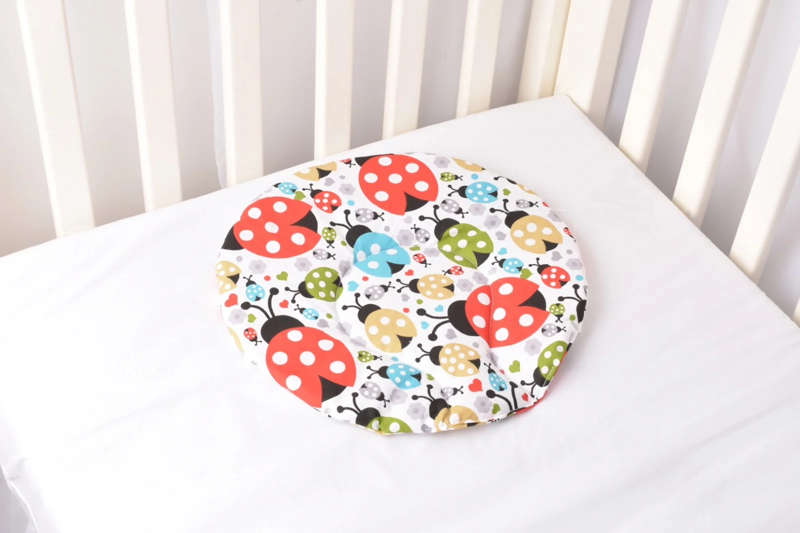 pernuta plata rotunda bumbac 100 roz copie 158 1212 pernuta plata rotunda bumbac 100 roz copie 158 1212