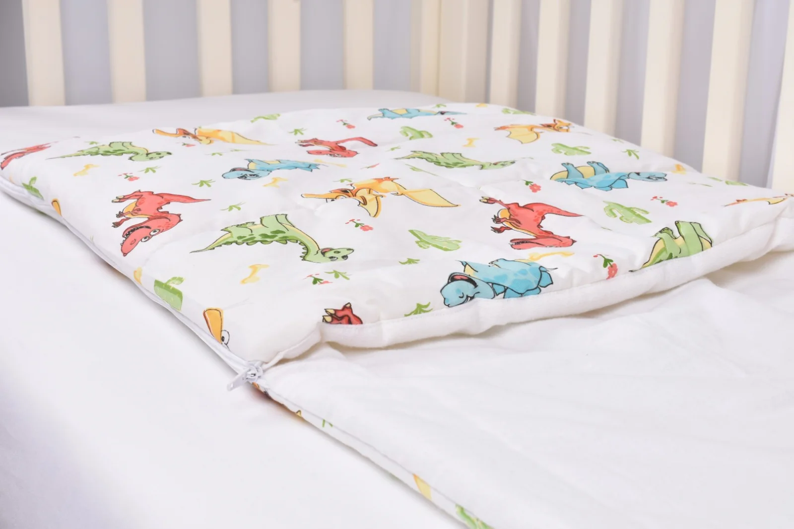 saculet de dormit model dinozauri 3 jpg 187 4915 saculet de dormit model dinozauri 3 jpg 187 4915