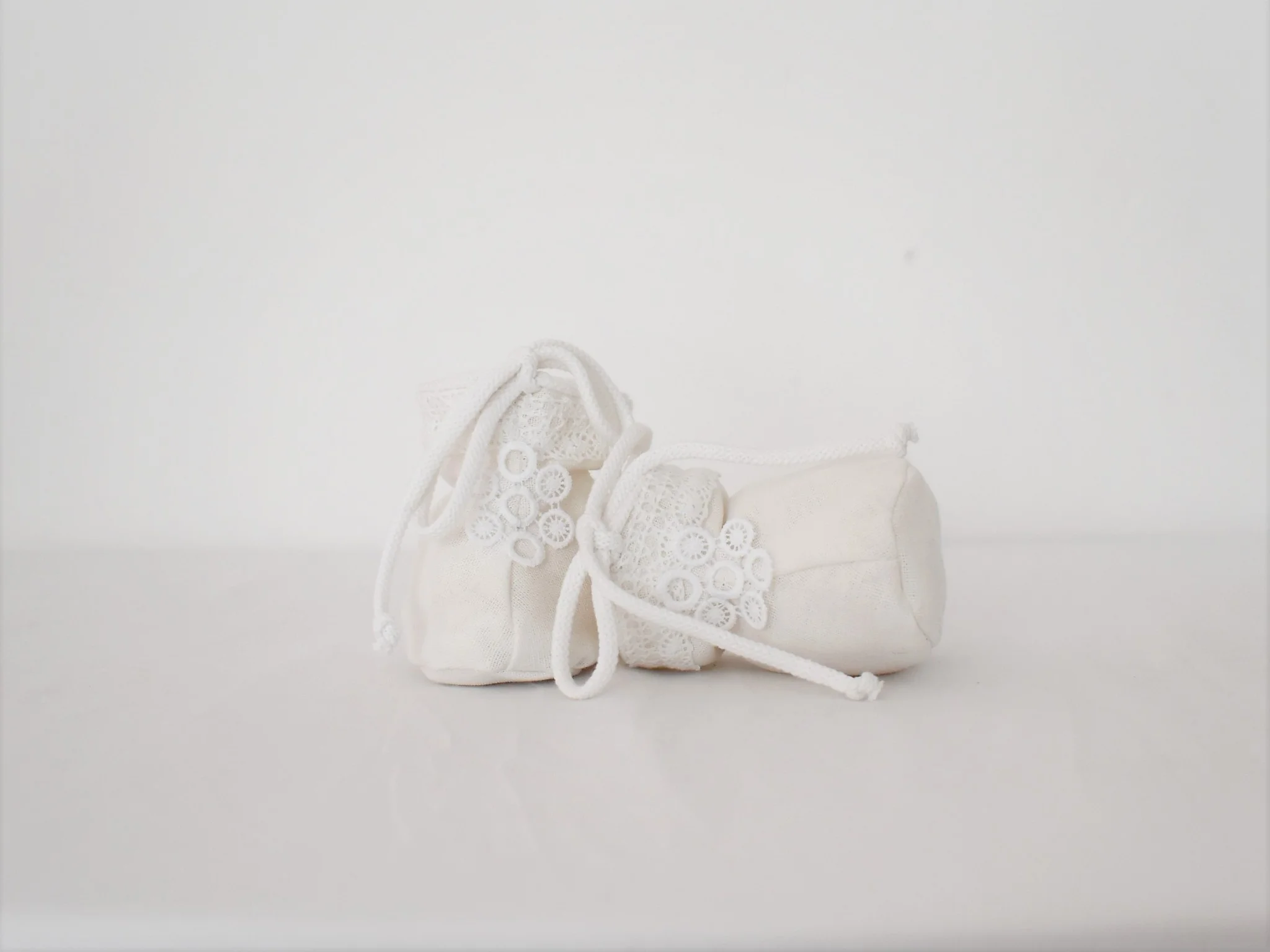 Set complet Botez White Delight_3 botosei fulgi de nea