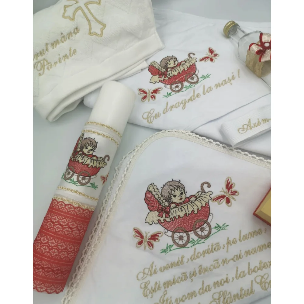 Set Complet Lumânare si Trusou Botez Fetiță Dragă_1 Set Complet Lumânare si Trusou Botez Fetiță Dragă_1
