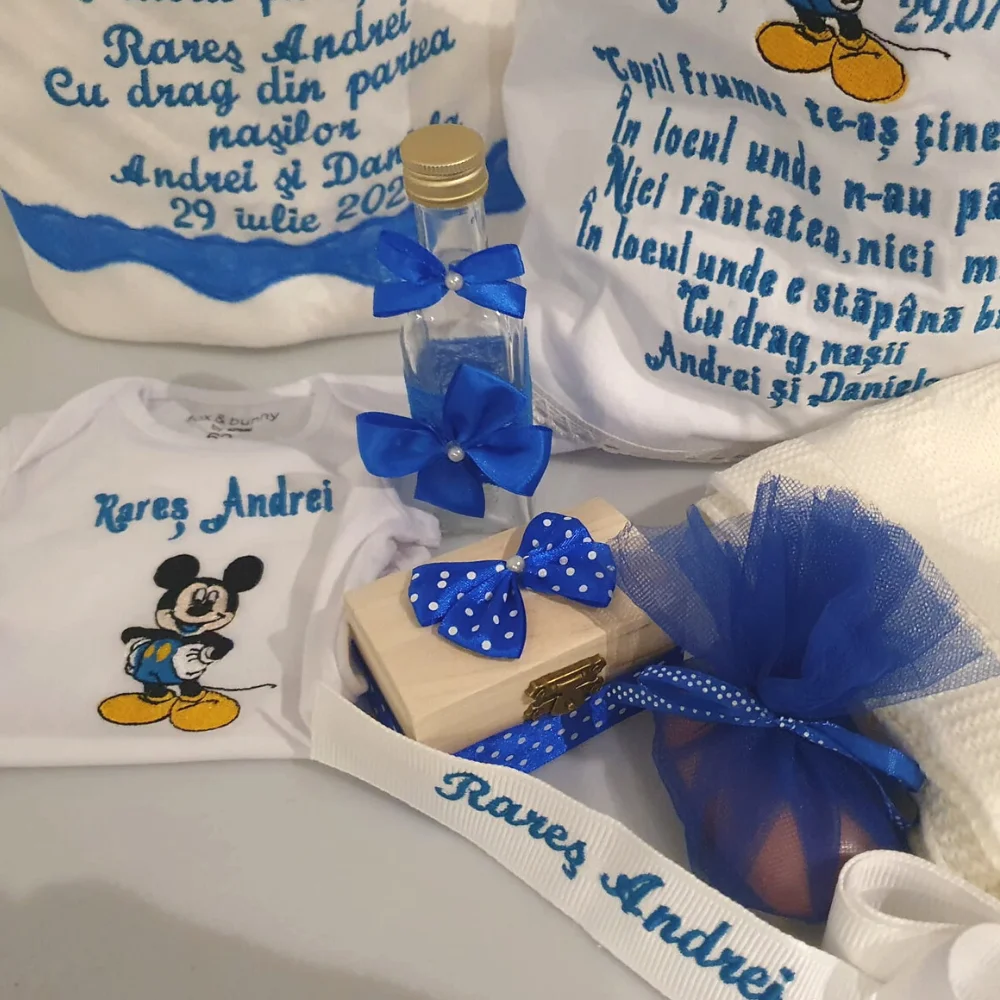Set Trusou Botez Mickey - 10 piese_3 Set Trusou Botez Mickey - 10 piese_3