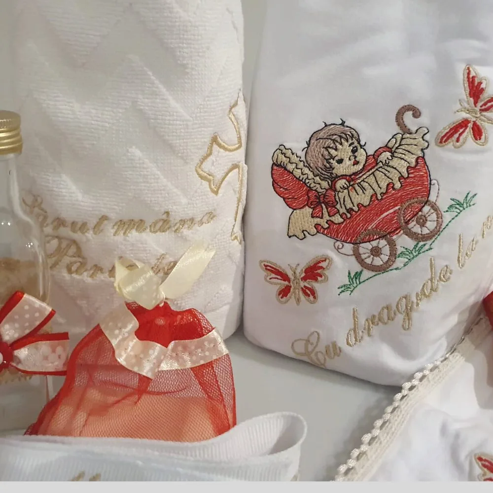 Set Complet Lumânare si Trusou Botez Fetiță Dragă