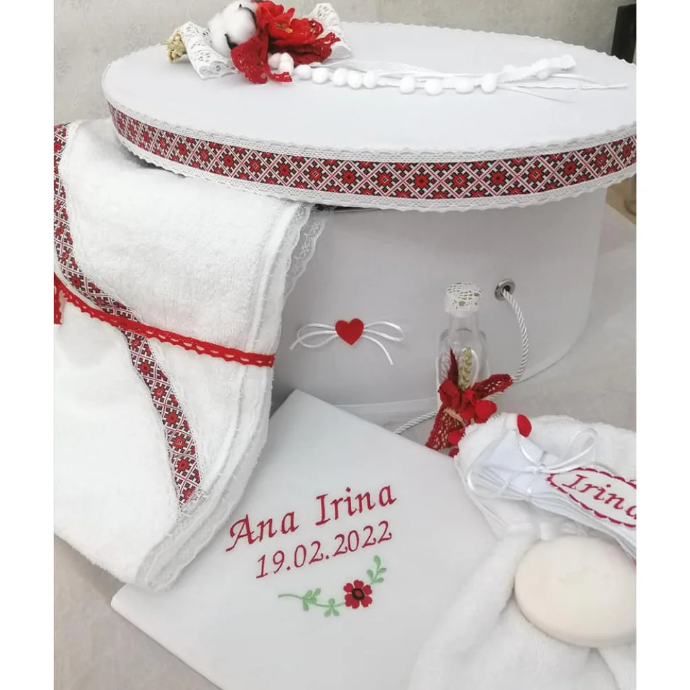 Trusou Complet Botez Traditional Floricică Romanească