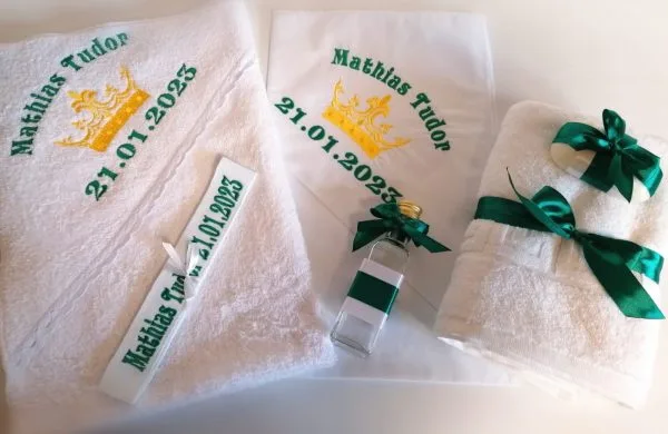 Set Lumânare +Trusou Complet Botez Royal Green 10 piese
