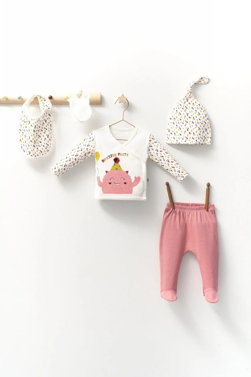 set-de-5-piese-pentru-nou-nascut-fetite-monster-tongs-baby6624