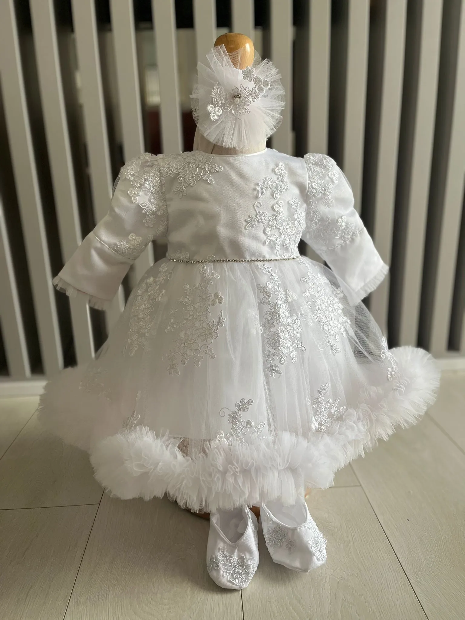 Rochita Botez Floral White dcfc ceb c ea cdc