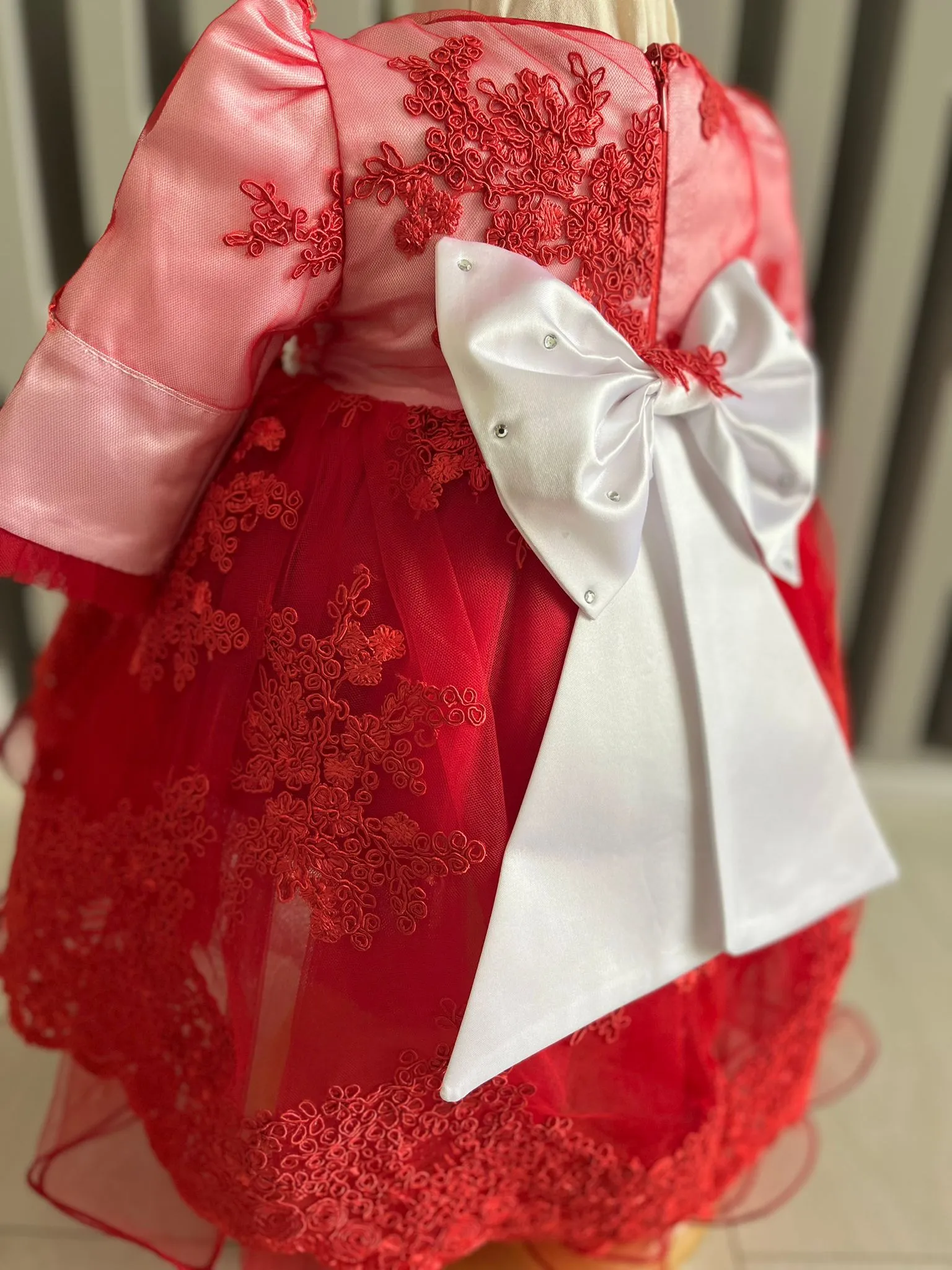 Rochita Botez Ruby Radiance cdae aa fc dd cdda