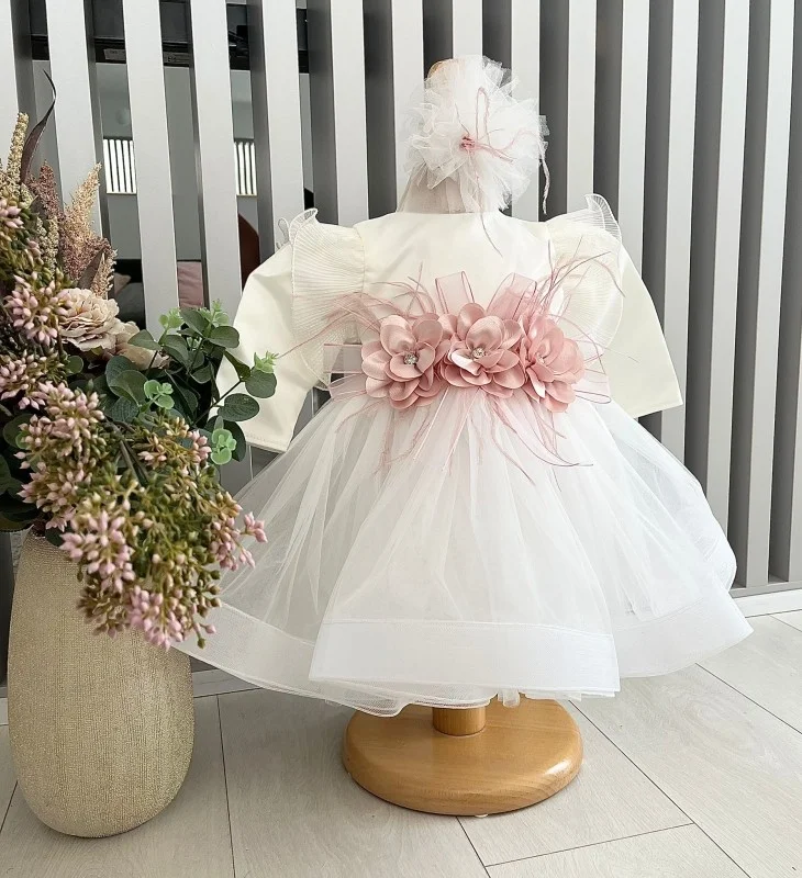 Rochita Botez Exquisite Elisabeth FD B BD AEDF scaled