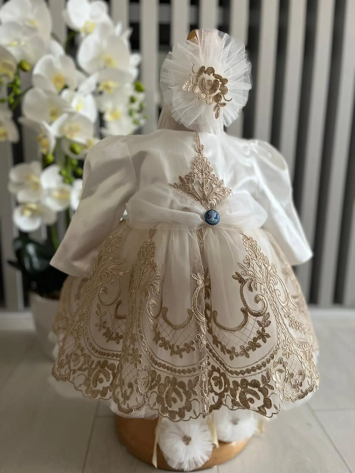 Rochita Botez Imperial Majestic PHOTO