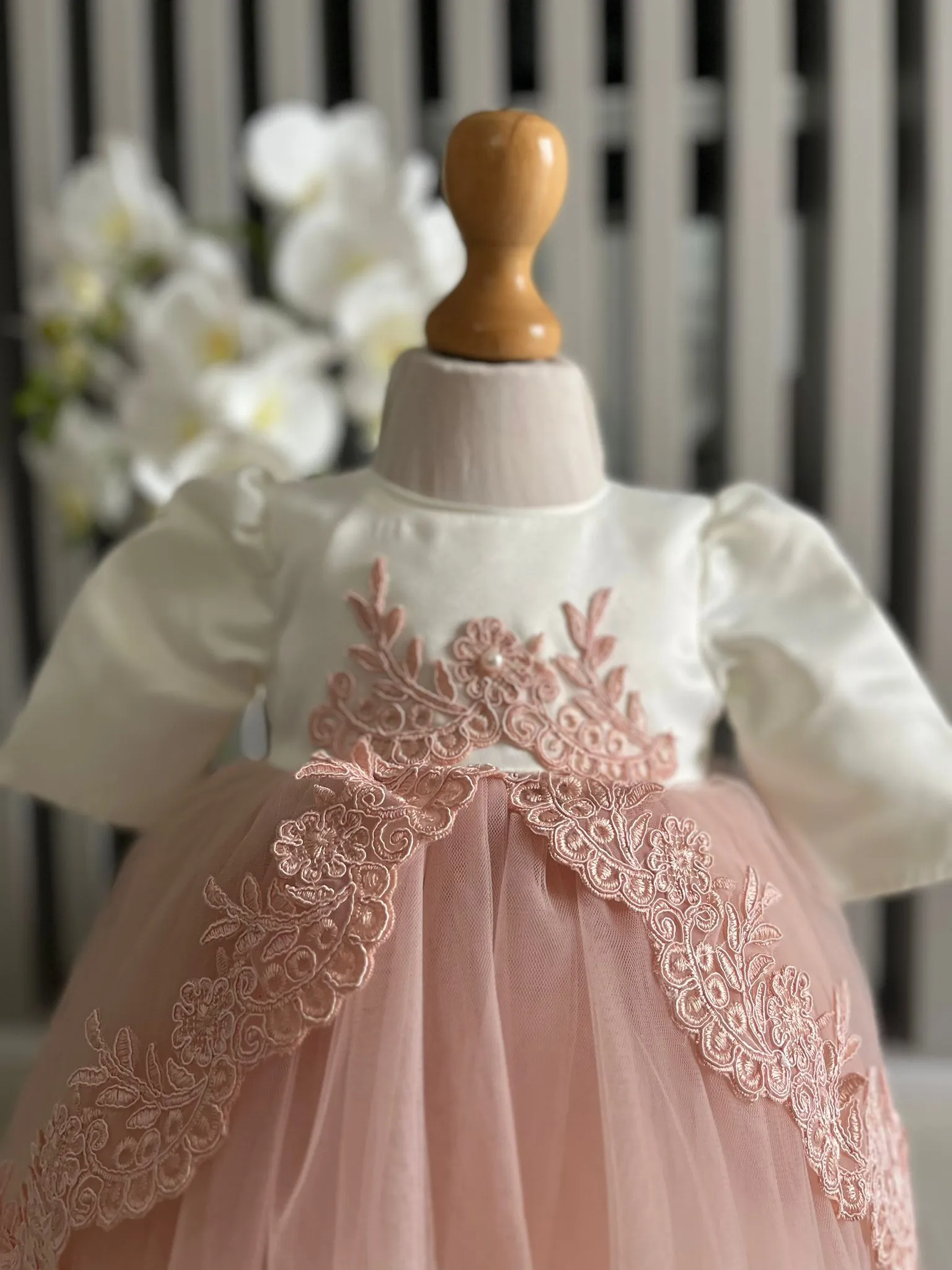 Rochita Botez Sugar Evelyn WhatsApp Image at