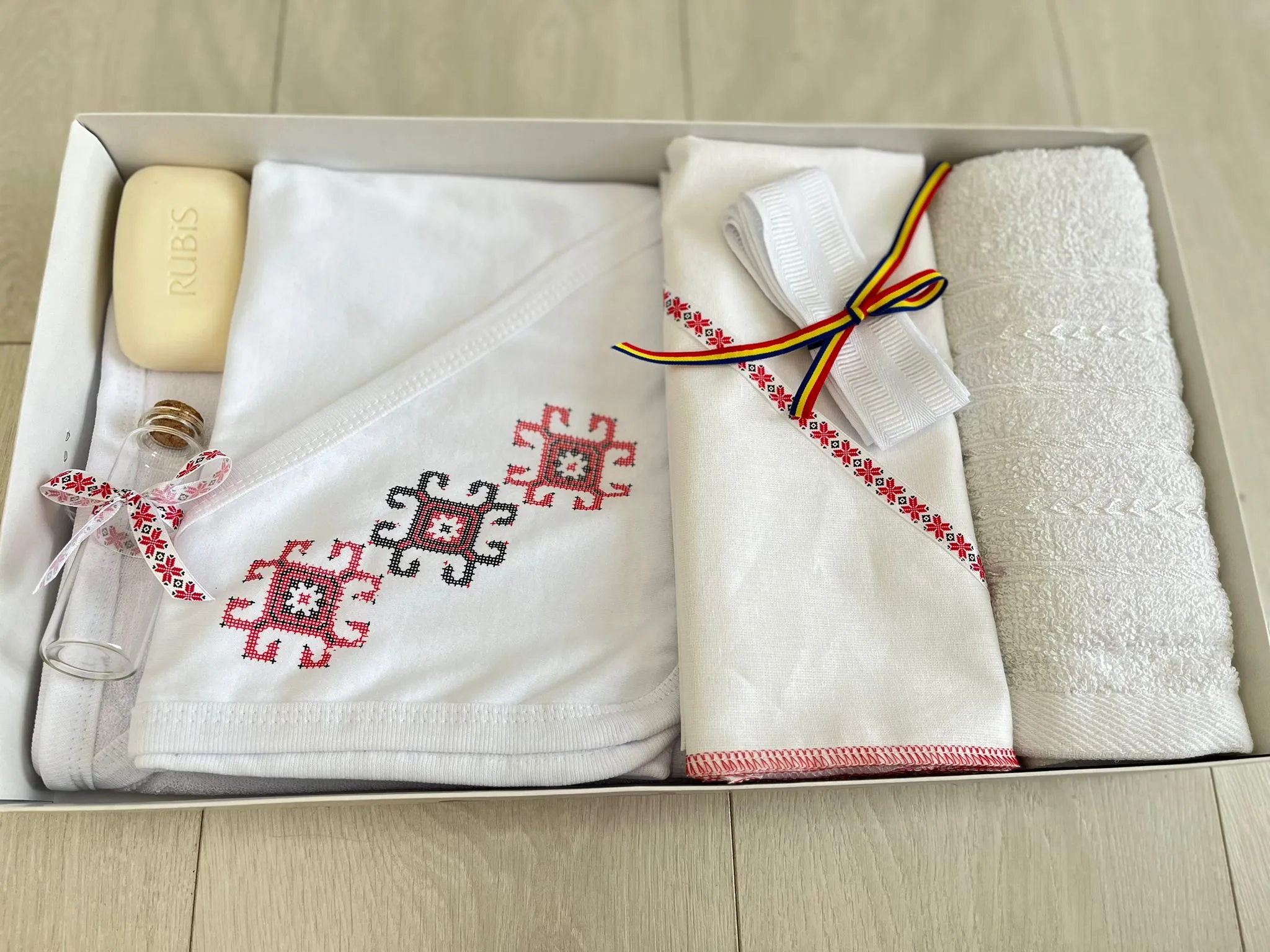 Trusou Botez Traditional Florile Cerului bd bae b adfdbdc