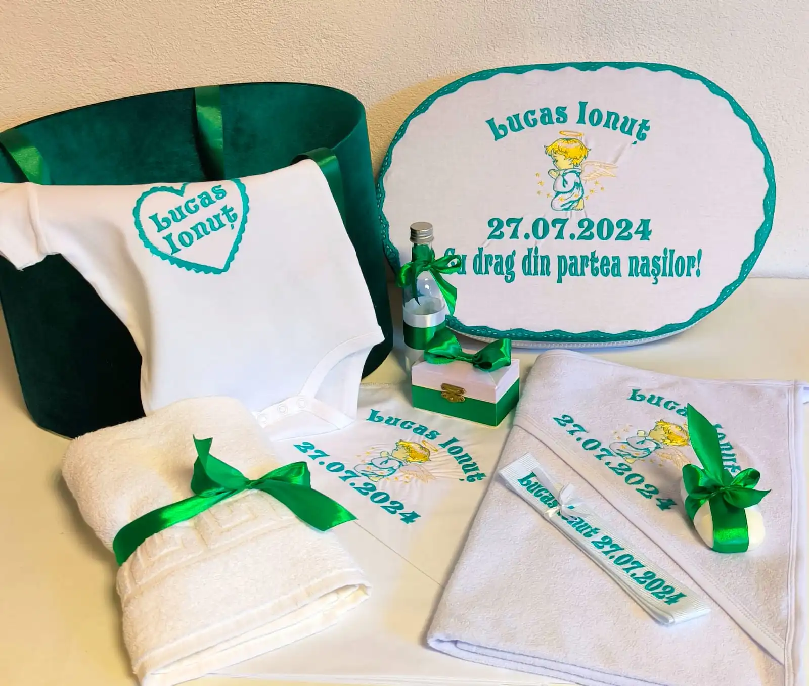 Trusou Botez Complet Green Angel Vibe WhatsApp Image at